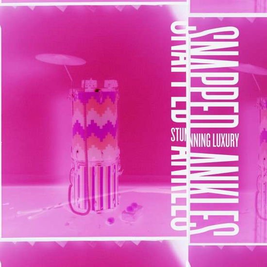Snapped Ankles - Stunning Luxury 1CD