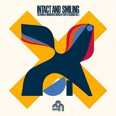 Intact & Smiling: Weird & Wonderful World 1 / Var - Intact & Smiling: Weird & Wonderful World 1 / Var 2CD