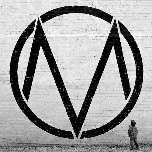 MAINE BLACK & WHITE CD